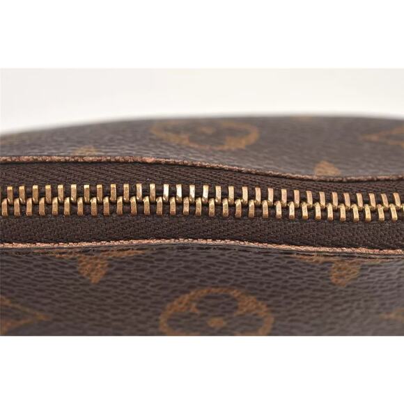 Louis Vuitton Cosmetic Pouch Brown Canvas Monogram CA0041 - Picture 12 of 13